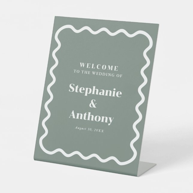 Retro Wavy Edge Sage Green Wedding der 50er Jahre Sockelschild (Vorderseite)