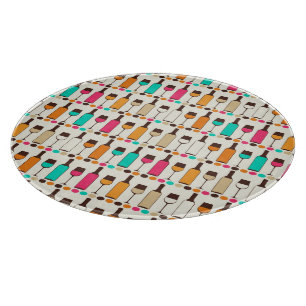 Retro-Weinflaschen und -gläser Schneidebrett