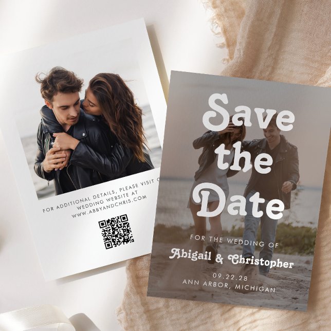 Retro White Text Overlay 2 Foto QR Code Hochzeitsc Save The Date (Von Creator hochgeladen)