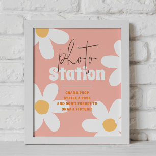 Retro Wild Daisy Boho Groovy Birthday Foto Sign Poster