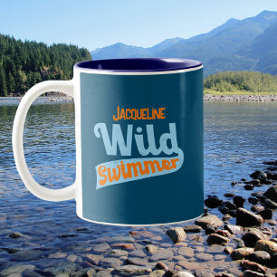 Retro-Wild-Schwimmer-Grafik für Frauen Zweifarbige Tasse