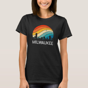 Retro Wisconsin Milwaukee Skyline Vintag Urban Sk T-Shirt