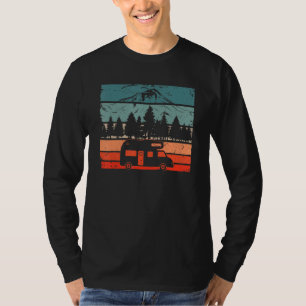 Retro-Wohnwagen-Camping 1 T-Shirt