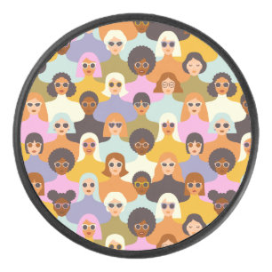 Retro Women of the World Pattern Eishockey Puck