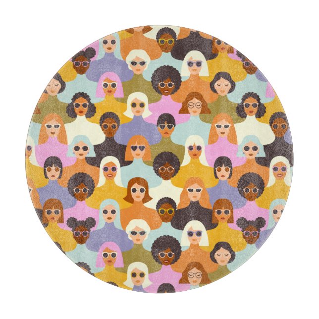 Retro Women of the World Pattern Schneidebrett (Vorderseite)