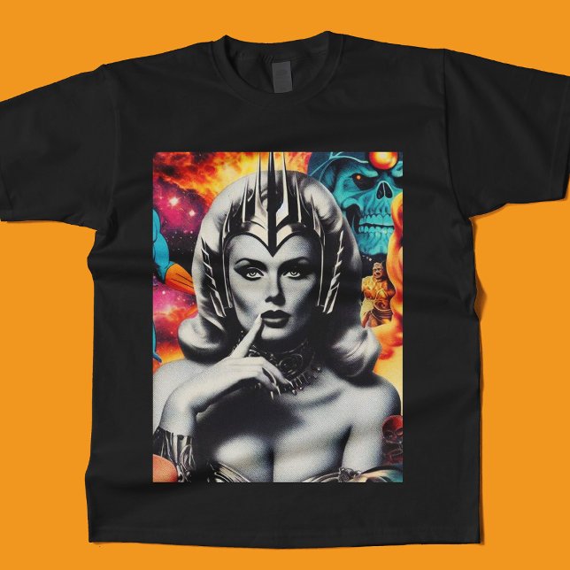 Retro Women Sci-fi Collage T-Shirt (Von Creator hochgeladen)