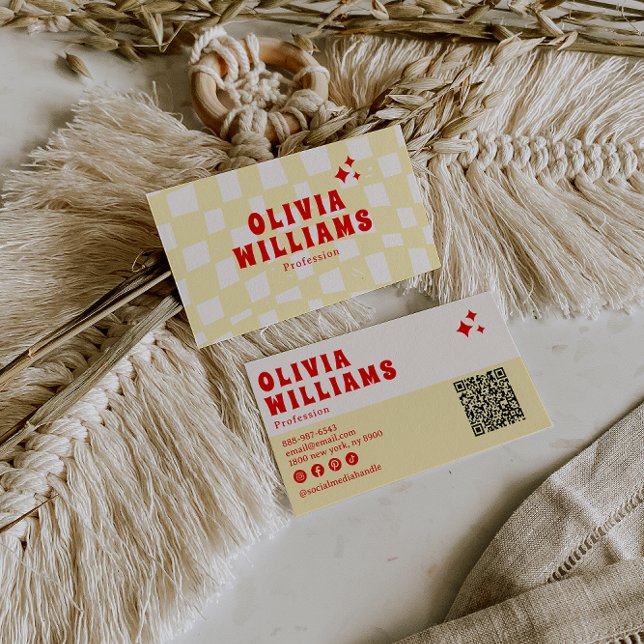Retro Yellow Bold Groovy Checkered QR Code Visitenkarte (Von Creator hochgeladen)