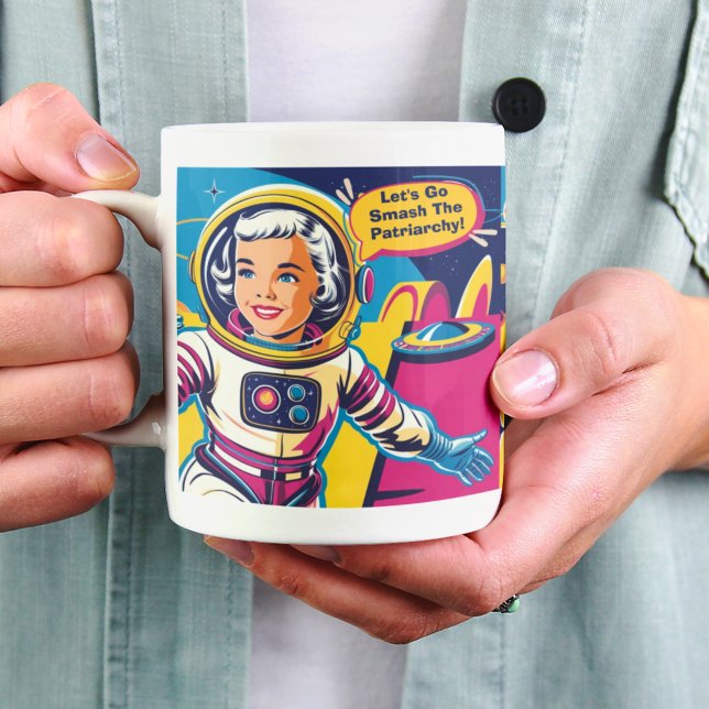 Retro zerschlug die Patriarchat-feministische Tass Kaffeetasse (Von Creator hochgeladen)