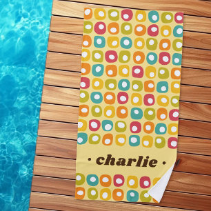 Retrodots individuelle Name farbig Strandtuch