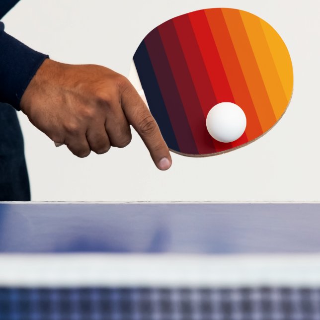 Retrofarbener Regenbogen Tischtennis Schläger (InSitu)