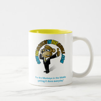 Retten Sie den Affen in der mittleren gelben Tasse