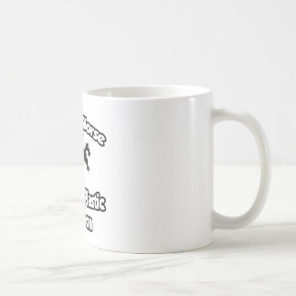 Retten Sie ein Pferd, fahren Sie mit einem Plastik Tasse