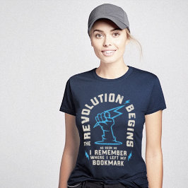 Revolution beginnt Buch Lover Funny T-Shirt