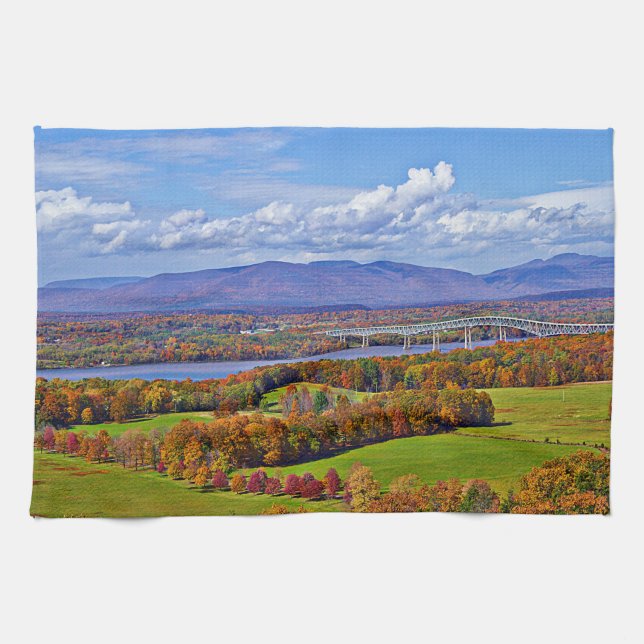 Rhinecliff Bridge im Herbst Geschirrtuch (Horizontal)