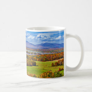 Rhinecliff Brücke im Fall Tasse