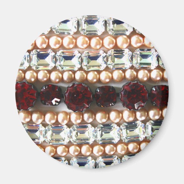 Rhinestones und Perlen - Vintager Schmuck Magnet (Vorne)