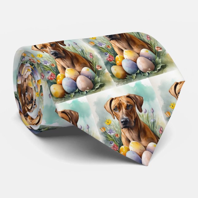 Rhodesian Ridgeback Dog mit Ostereier Holiday Krawatte (Gerollt)