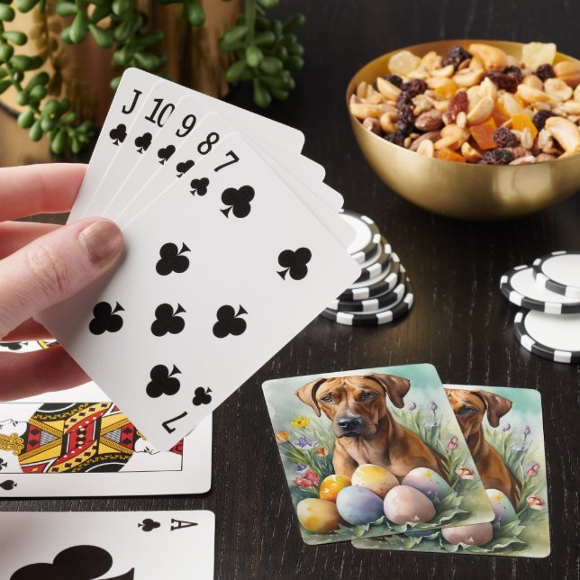 Rhodesian Ridgeback Dog mit Ostereier Holiday Spielkarten (In Situ)