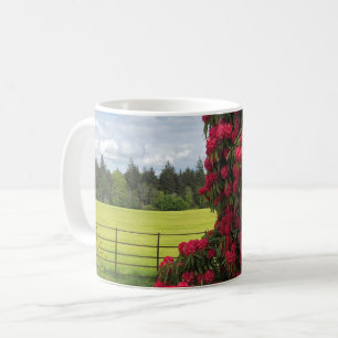 Rhododendron und Landschaftlicher Blick in Schottl Kaffeetasse
