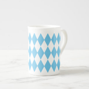 Rhombus-Muster für die blaue und weiße bayerische Prozellantasse