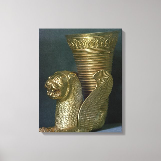 Rhyton in Form eines sitzenden Löwenmonsters Leinwanddruck (Vorderseite)