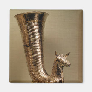 Rhyton in Form eines Steinbocks, vom Iran Magnet