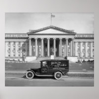 Rialto Theater Panel Truck: 1920er
