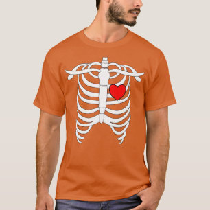 Ribcage mit rotem Herzen T-Shirt