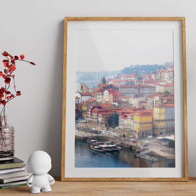 Ribeira und Douro River. Porto, Portugal Poster (Ribeira and Douro River. Porto, Portugal. Poster)