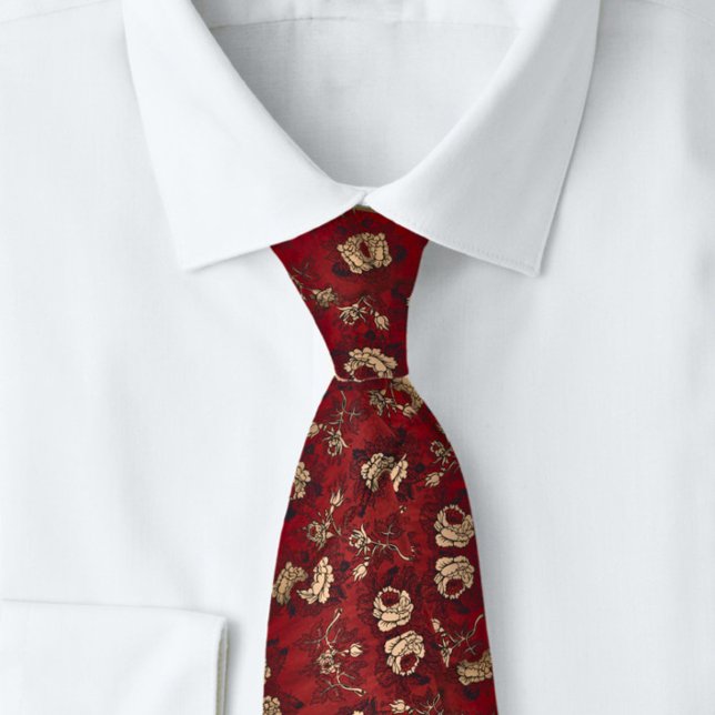 Rich Elegant Patched Rote Rose Krawatte (Von Creator hochgeladen)