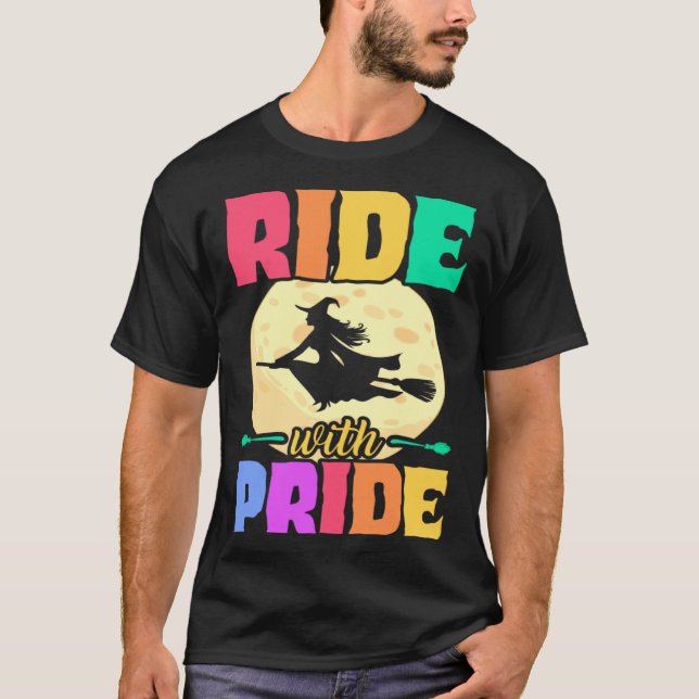 Ride With Pride LGBT Gay Pride Halloween Party Wit T-Shirt (Vorderseite)