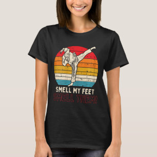 Riech Feet Girl Ponytail Kick Karate Taekwondo Kun T-Shirt