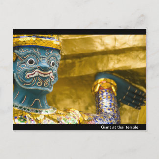 Riese am thailändischen Tempel Postkarte