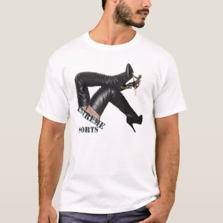 Riesenkopfstiefel werden klettert T-Shirt