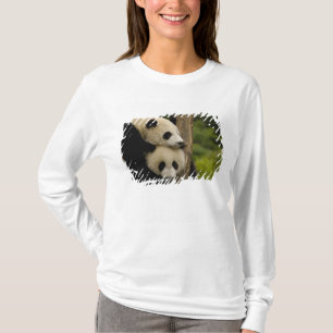 Riesenpanda-Babys Ailuropoda melanoleuca) T-Shirt