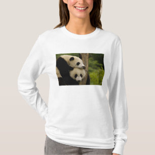Riesenpanda-Babys Ailuropoda melanoleuca) T-Shirt