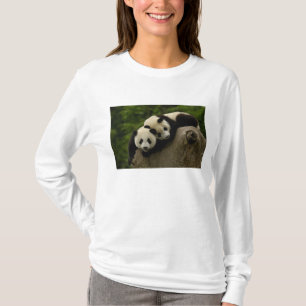 Riesenpanda-Babys Ailuropoda melanoleuca) T-Shirt