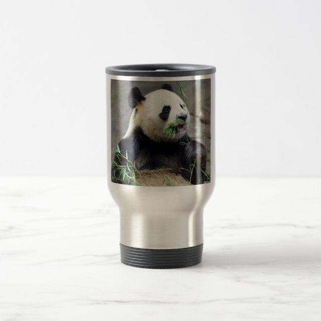 Riesenpanda isst Bambus Reisebecher (Mittel)