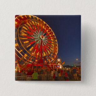 Riesenrad bei Dämmerung in der Nordwestmontana Button