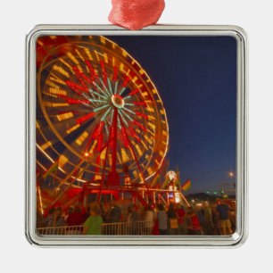 Riesenrad in der Dämmerung im Nordwesten Montanas Silbernes Ornament