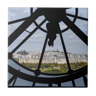 Riesige Glasuhr im Musée d'Orsay - Paris Fliese
