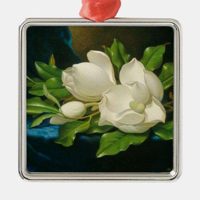 Riesige Magnolien auf einem blauen Samt-Stoff, Ornament Aus Metall (Vorne)
