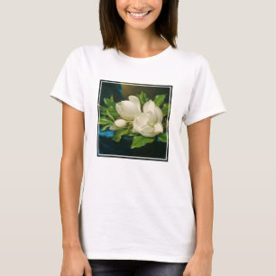 Riesige Magnolien auf einem blauen Samt-Stoff, T-Shirt
