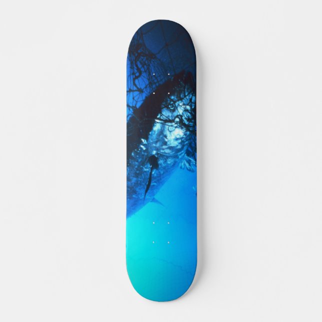 Riesiger Bluefin-Thunfisch gefangen in einem Netz Skateboard (Vorne)