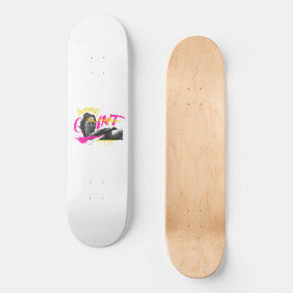 Riesiger Riese: Begrenze Limited's nicht Skateboard