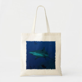 Riff-Haifisch auf dem Great Barrier Reef Tragetasche