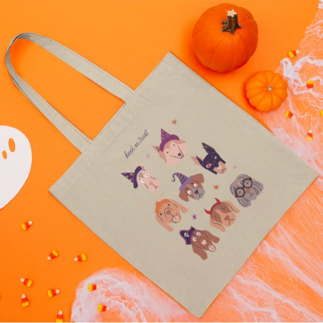 Rind- oder Leckerei-Halloween-Hunde in Kostümen Tragetasche (Von Creator hochgeladen)
