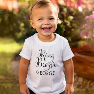Ring Bearer Black Script Personalisierte Hochzeit Kleinkind T-shirt