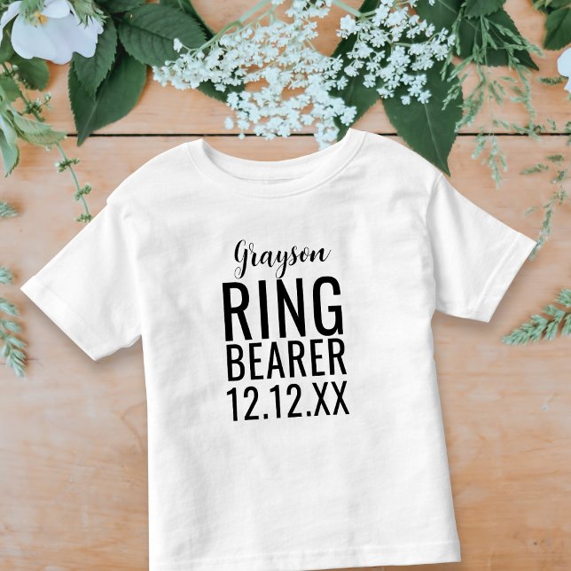 Ring Bearer Wedding Brautparty Personalisiert Baby Kleinkind T-shirt (A cute t-shirt for your ring bearer. Just add your their name and your wedding date)