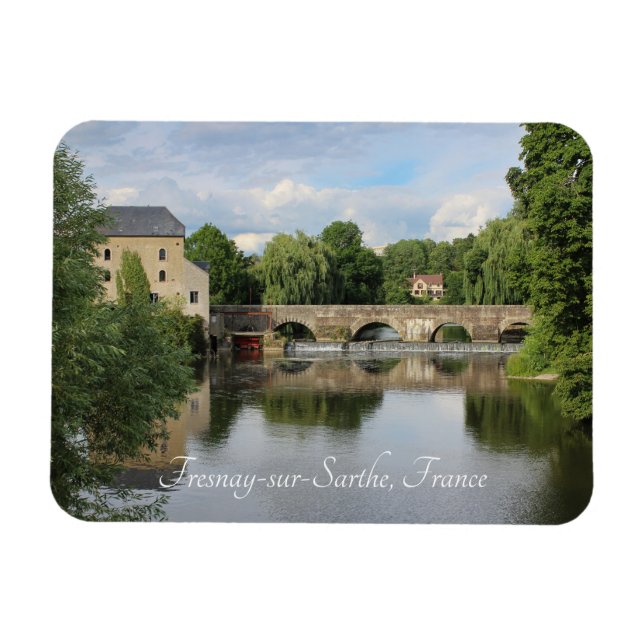 Río Sarthe, Fresnay-sur-Sarthe, Frankreich Magnet (Horizontal)